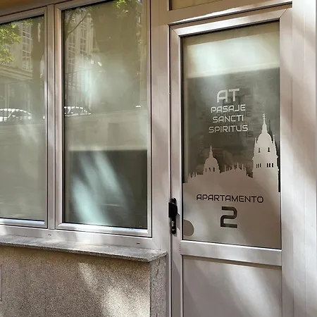 Apartment At Pasaje Sancti Spiritus 2 *